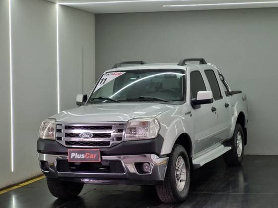 FORD RANGER 3.0 XLT 4X4 CD 16V TURBO ELETRONIC DIESEL 4P MANUAL